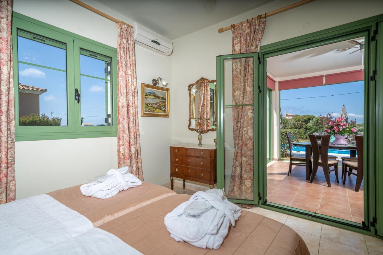 Monambeles Villas Svoronata Exterior foto